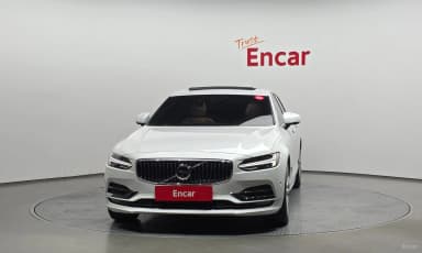 S90