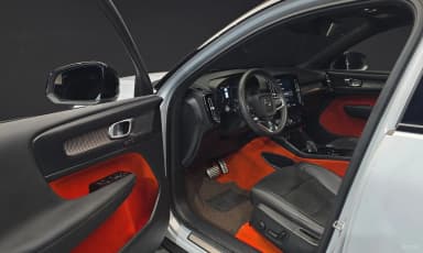 XC40