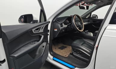 Q7 (4M)