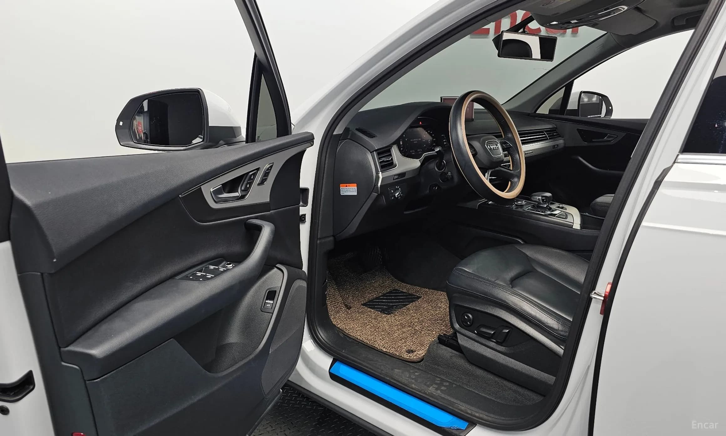 Q7 (4M)