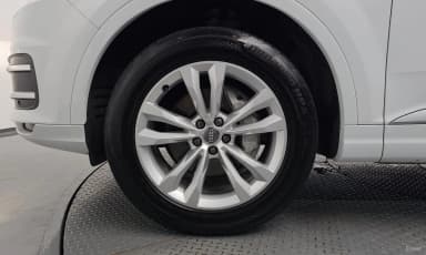 Q7 (4M)