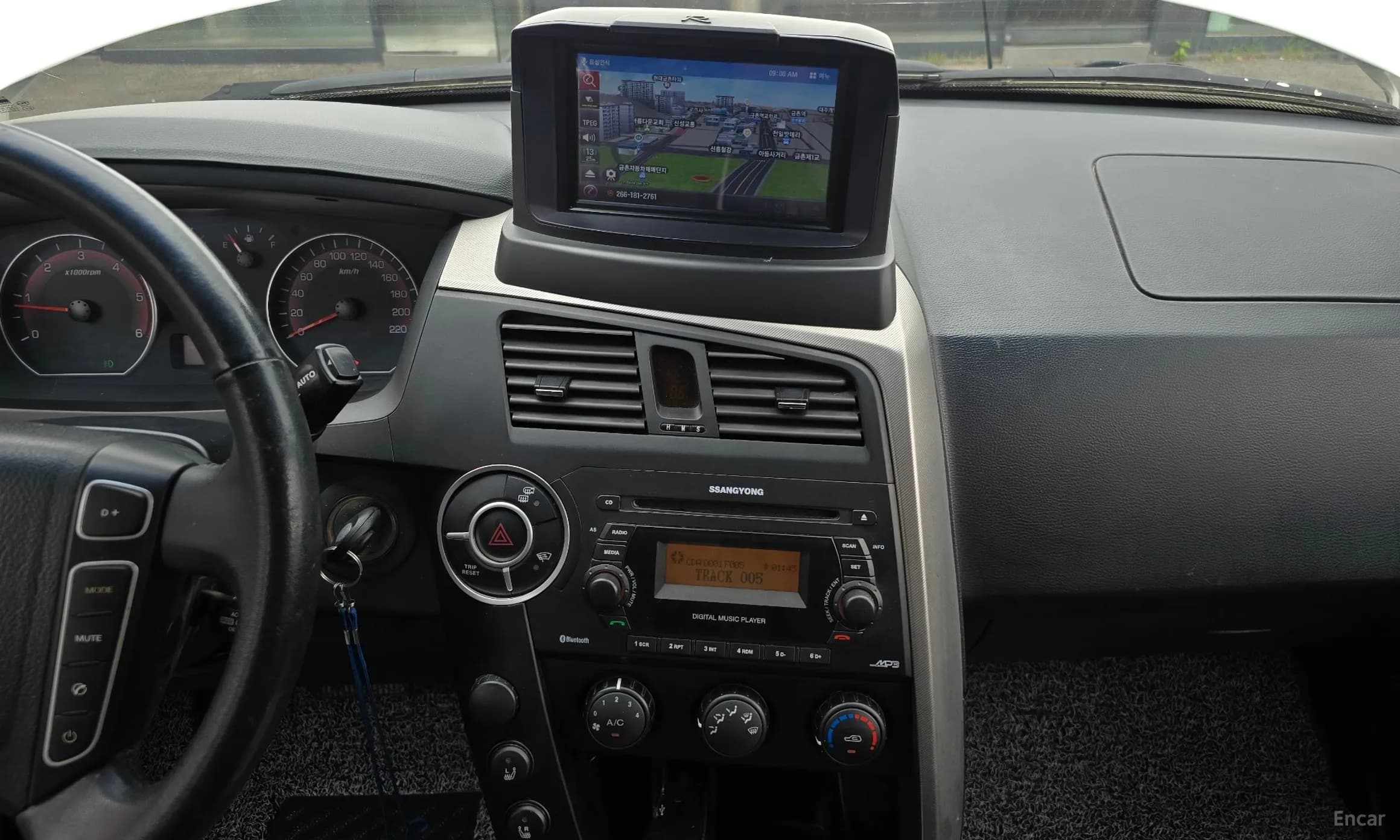 Korando Sports