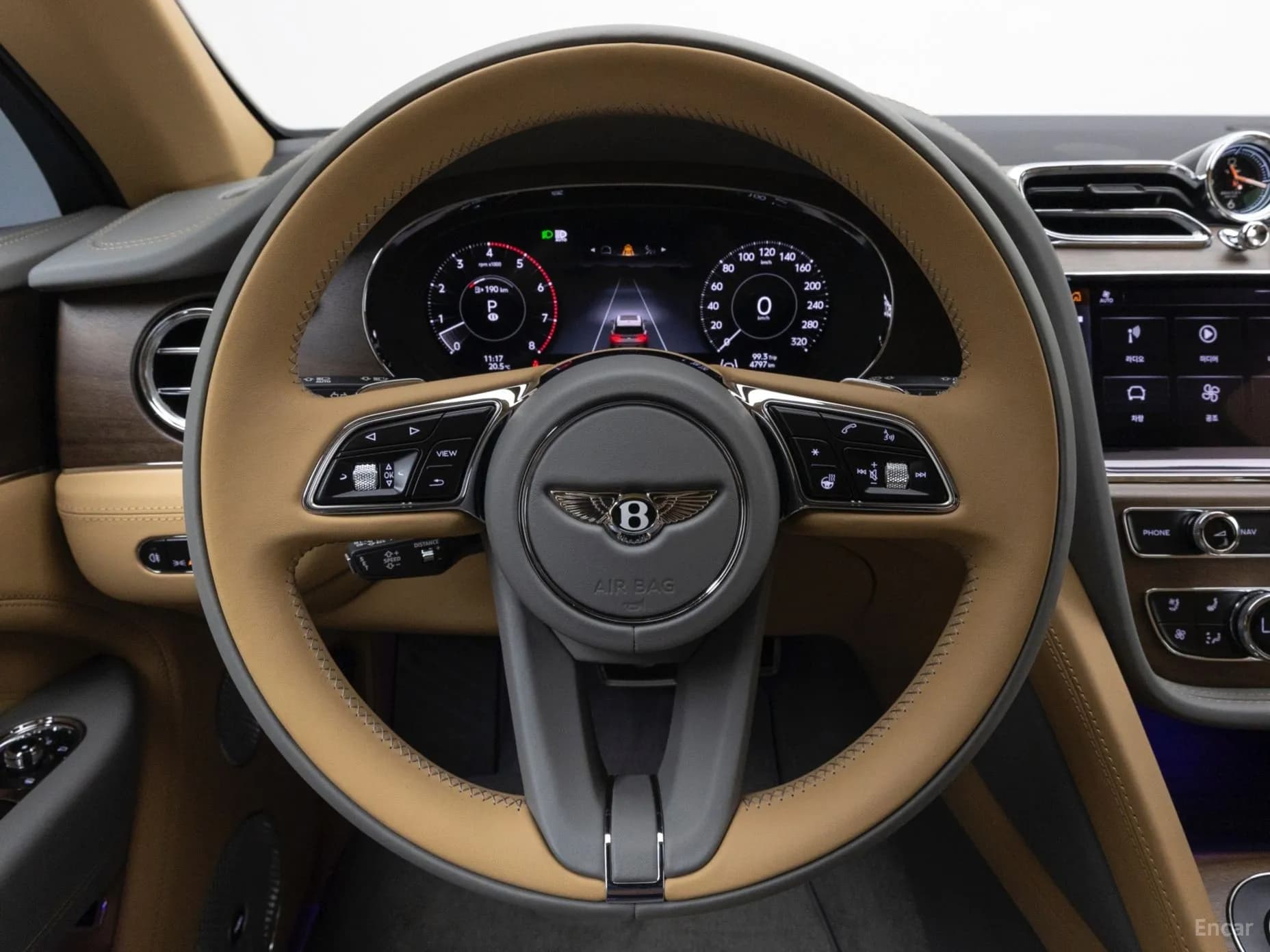 Bentayga
