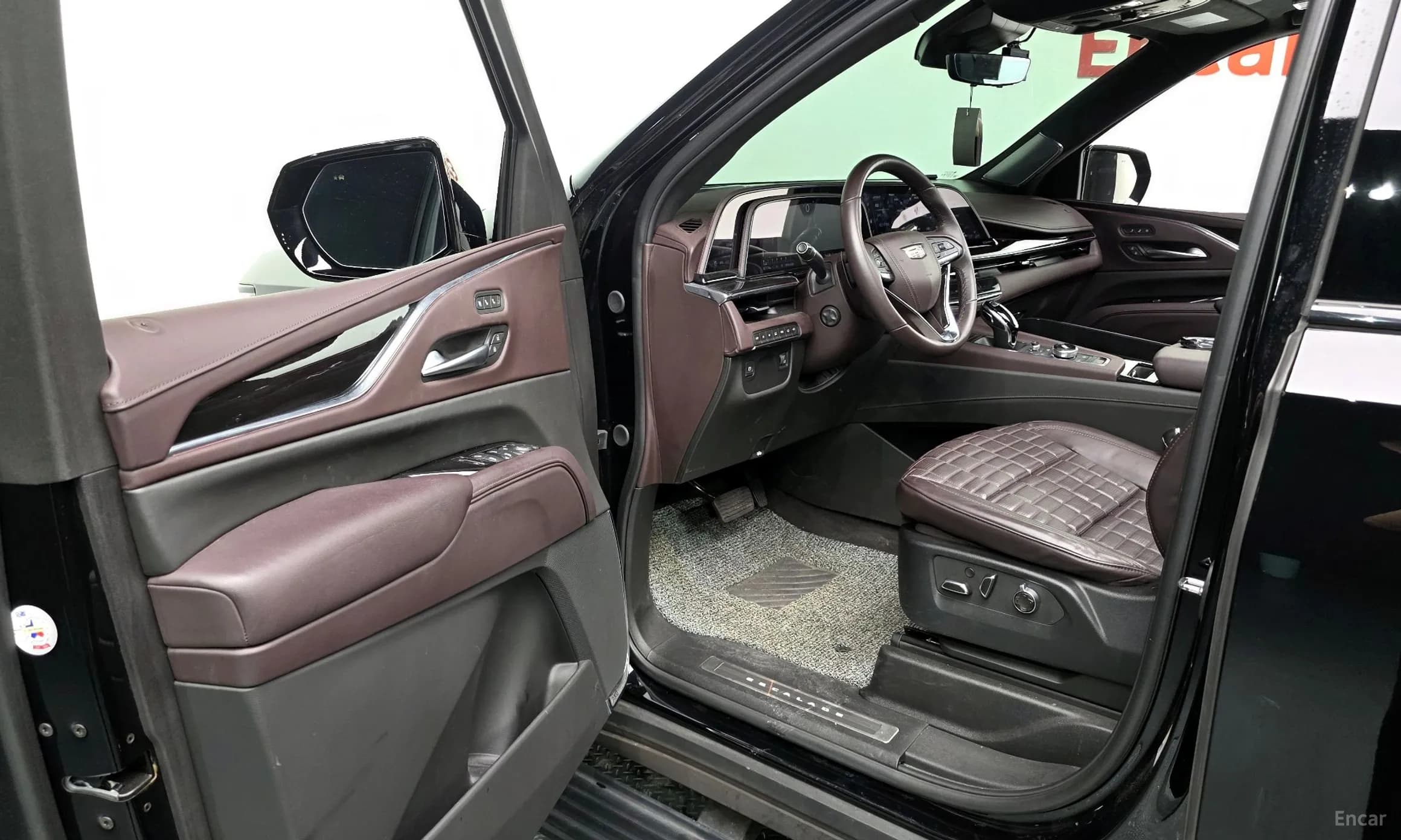 Escalade 5th Generation