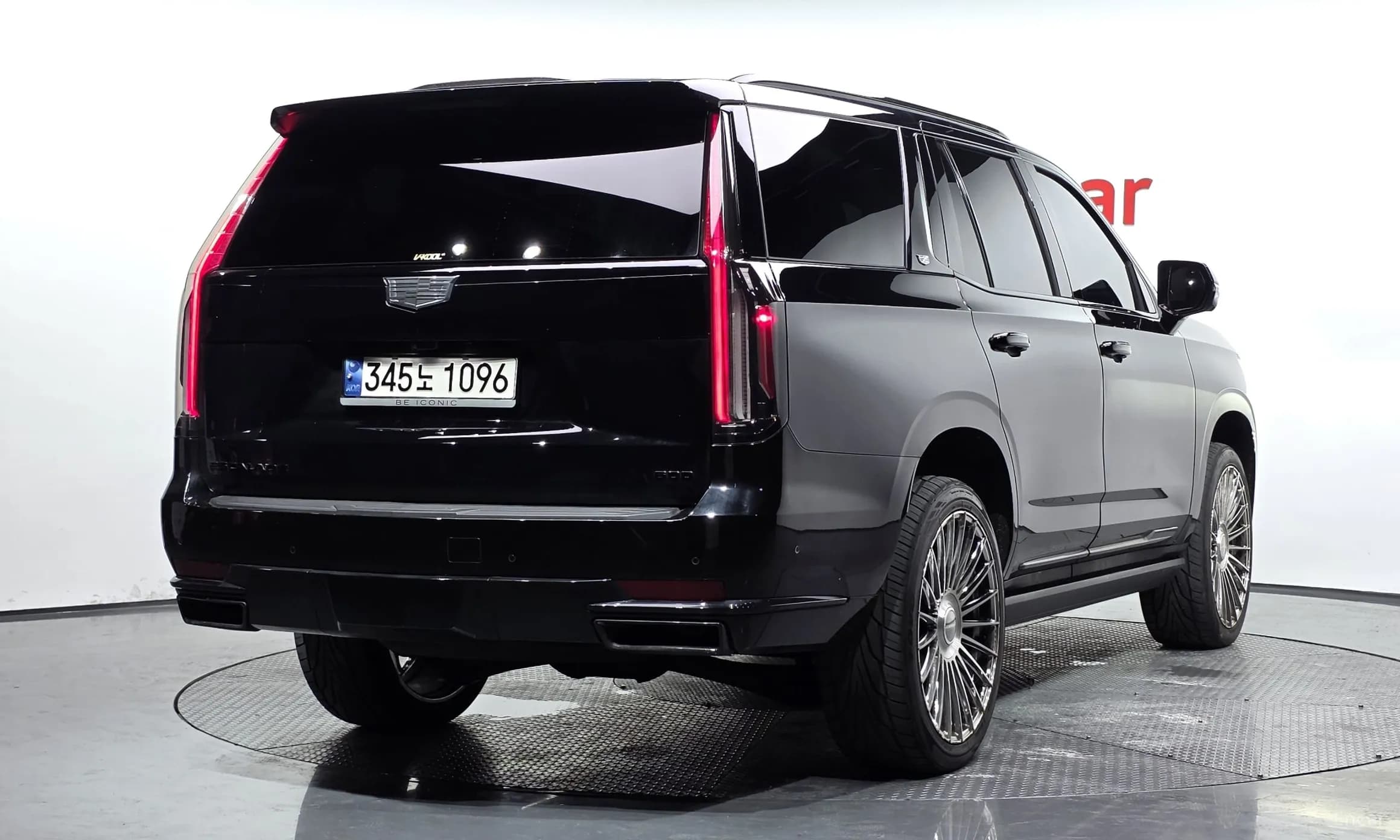 Escalade 5th Generation