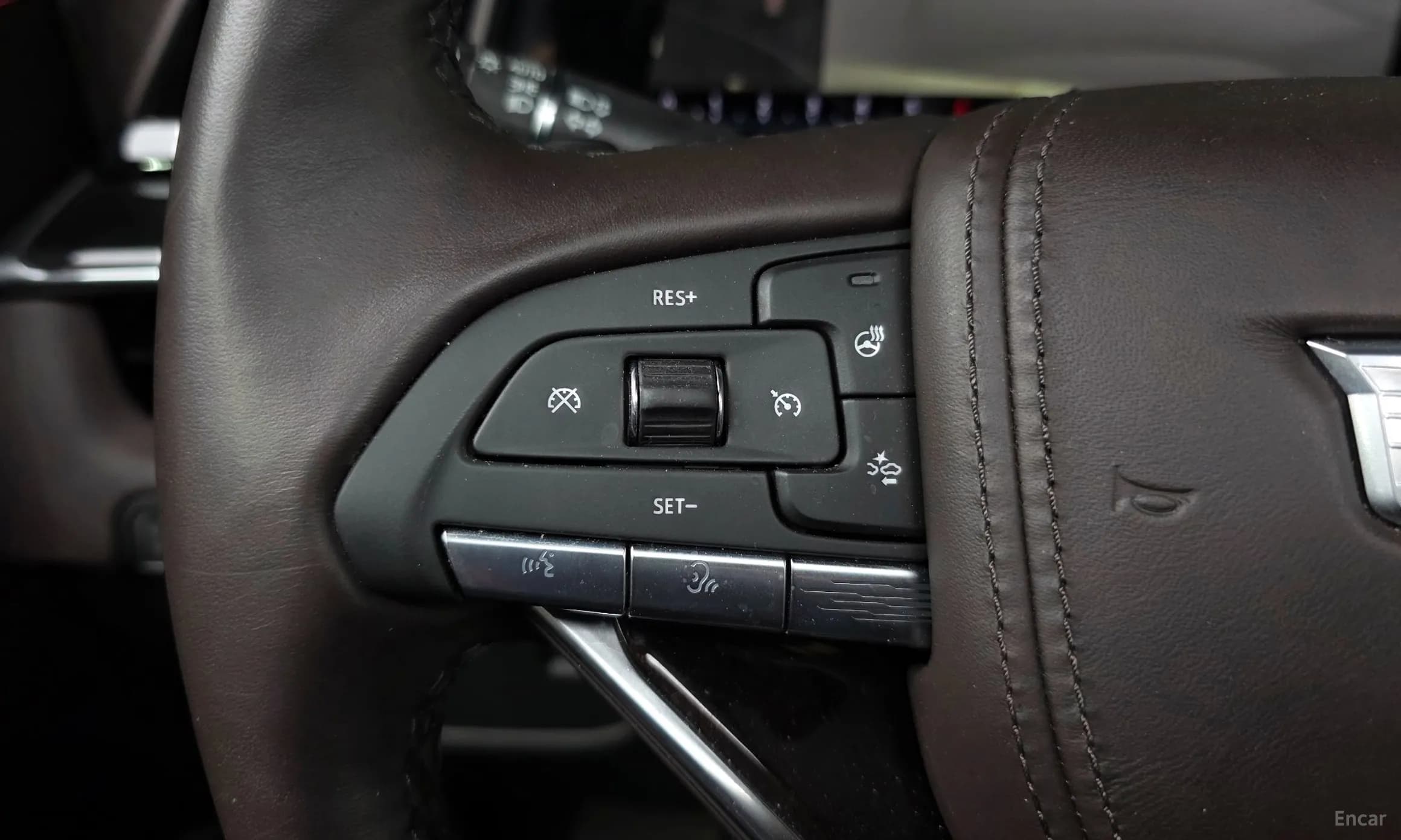 Escalade 5th Generation