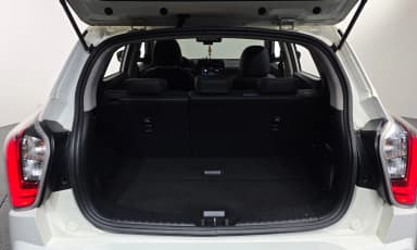 Berry New Tivoli