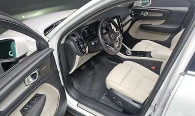 XC40
