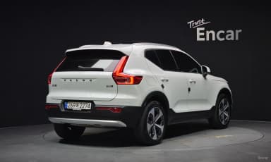XC40