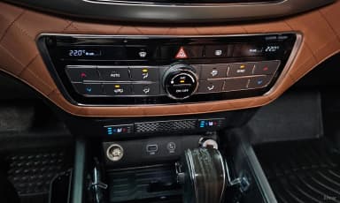 G4 Rexton