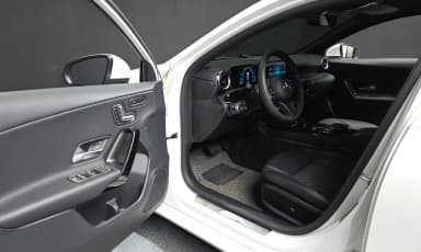 A-Class W177