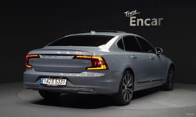 S90