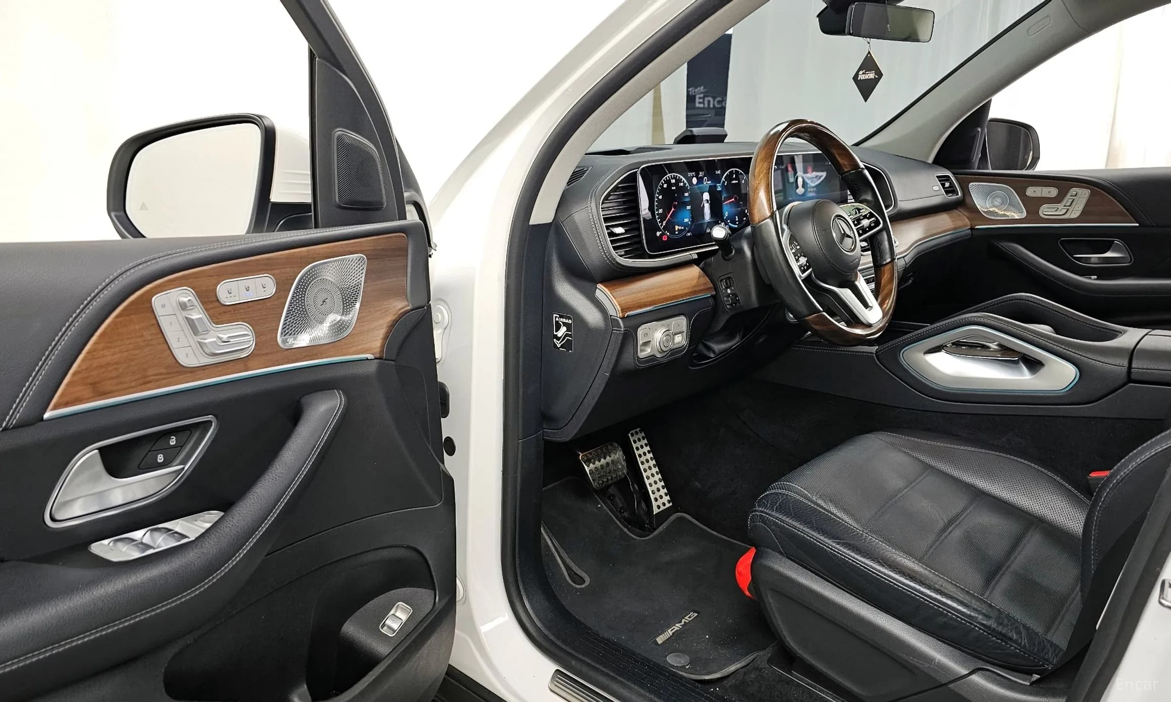 GLS-Class X167