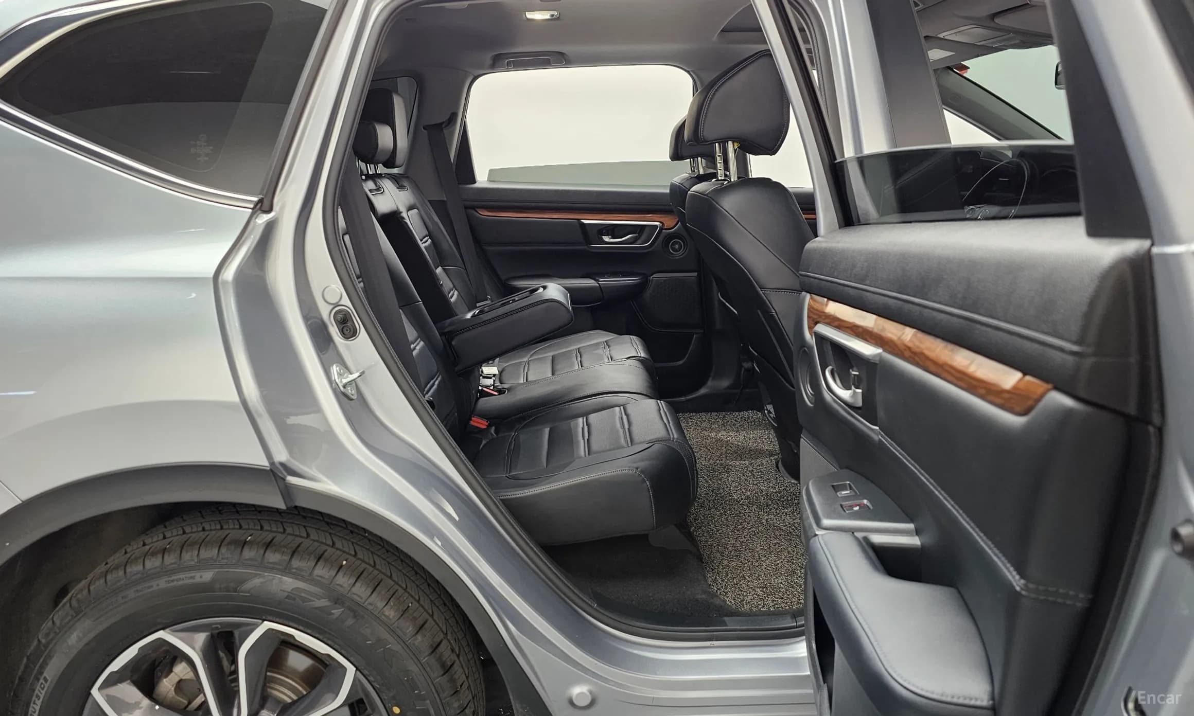 CR-V 5th generation