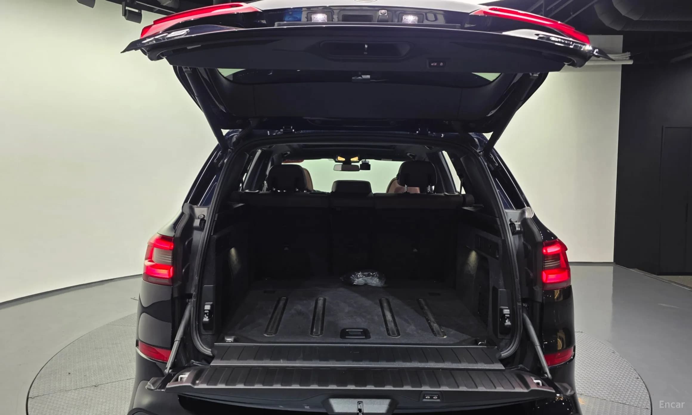 X5 (G05)