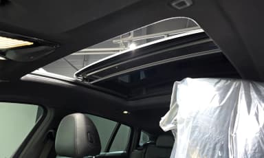X4 (G02)
