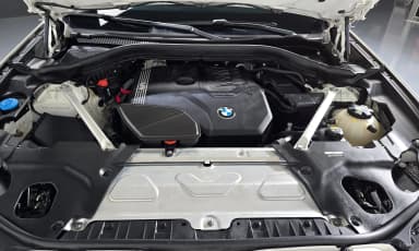 X4 (G02)