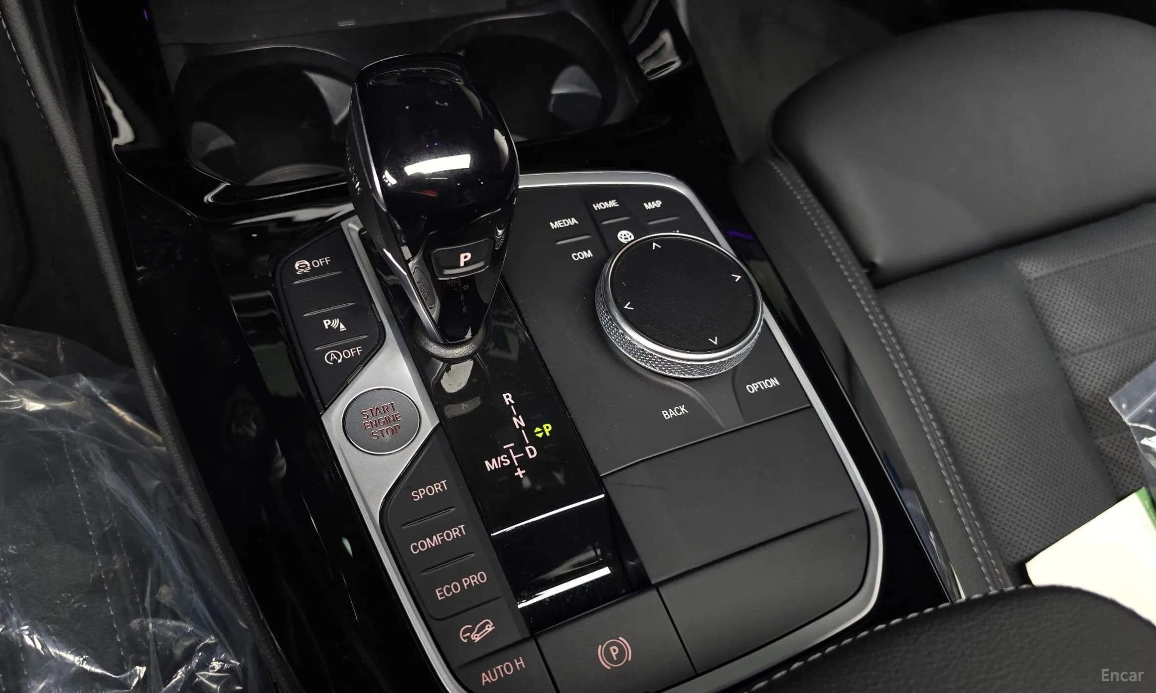 X4 (G02)