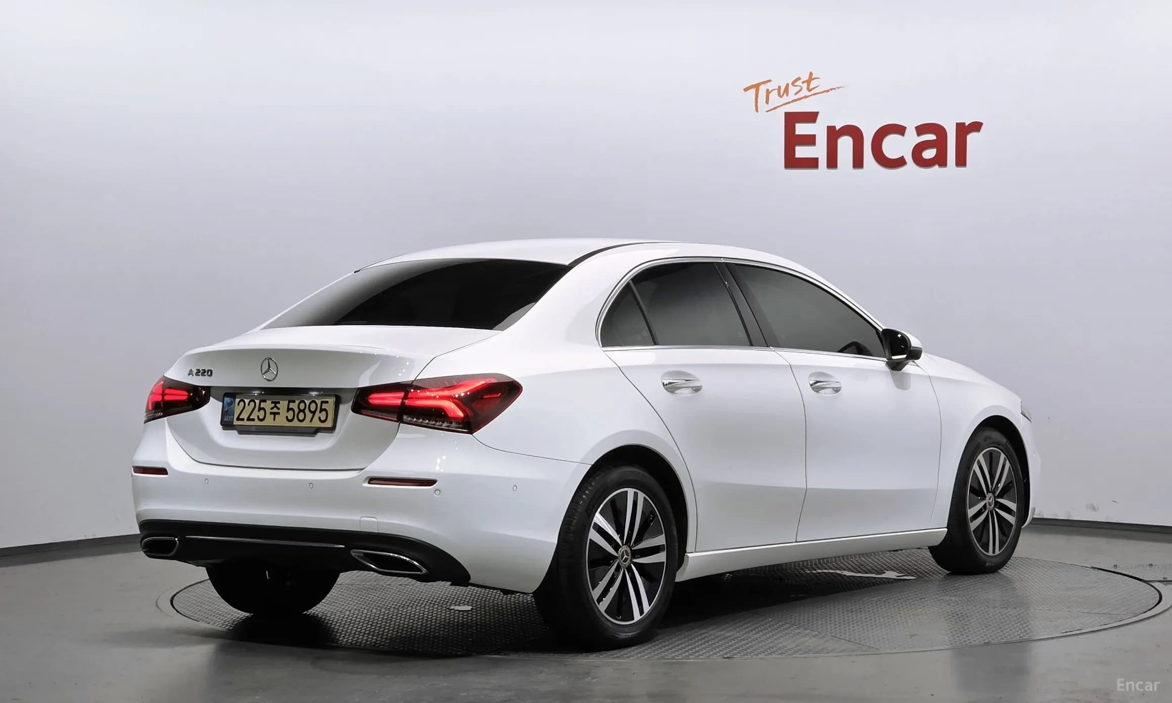 A-Class W177