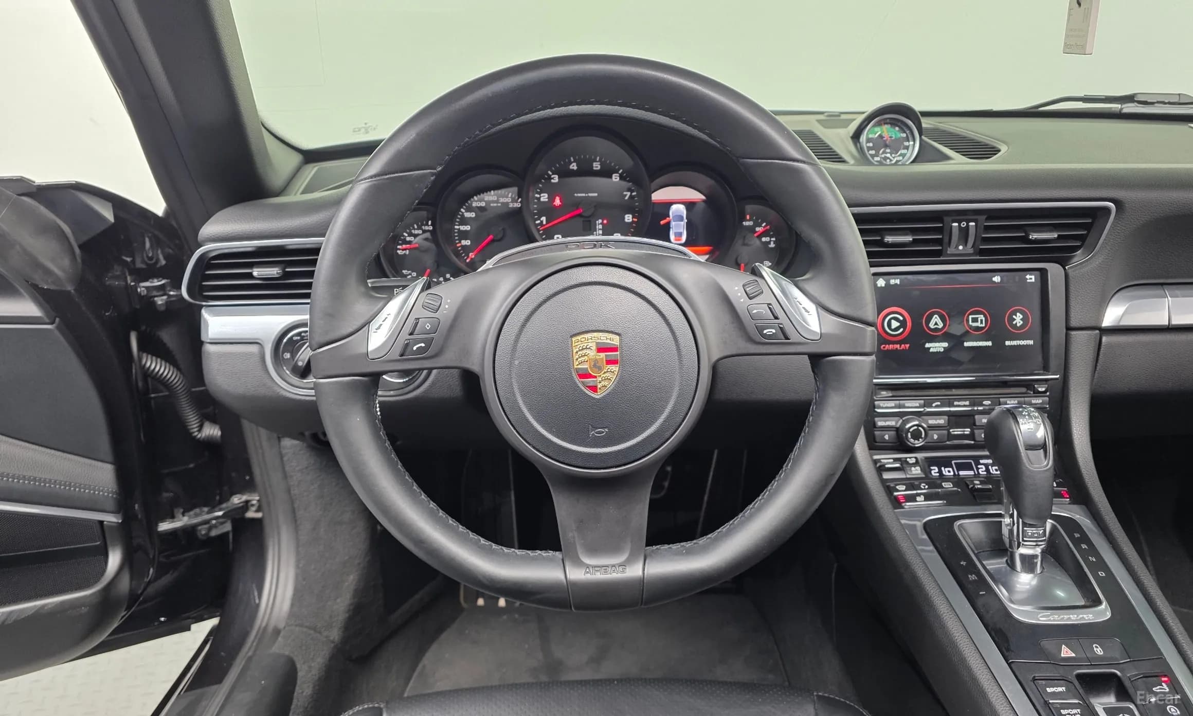 910