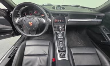 910