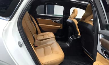 S90