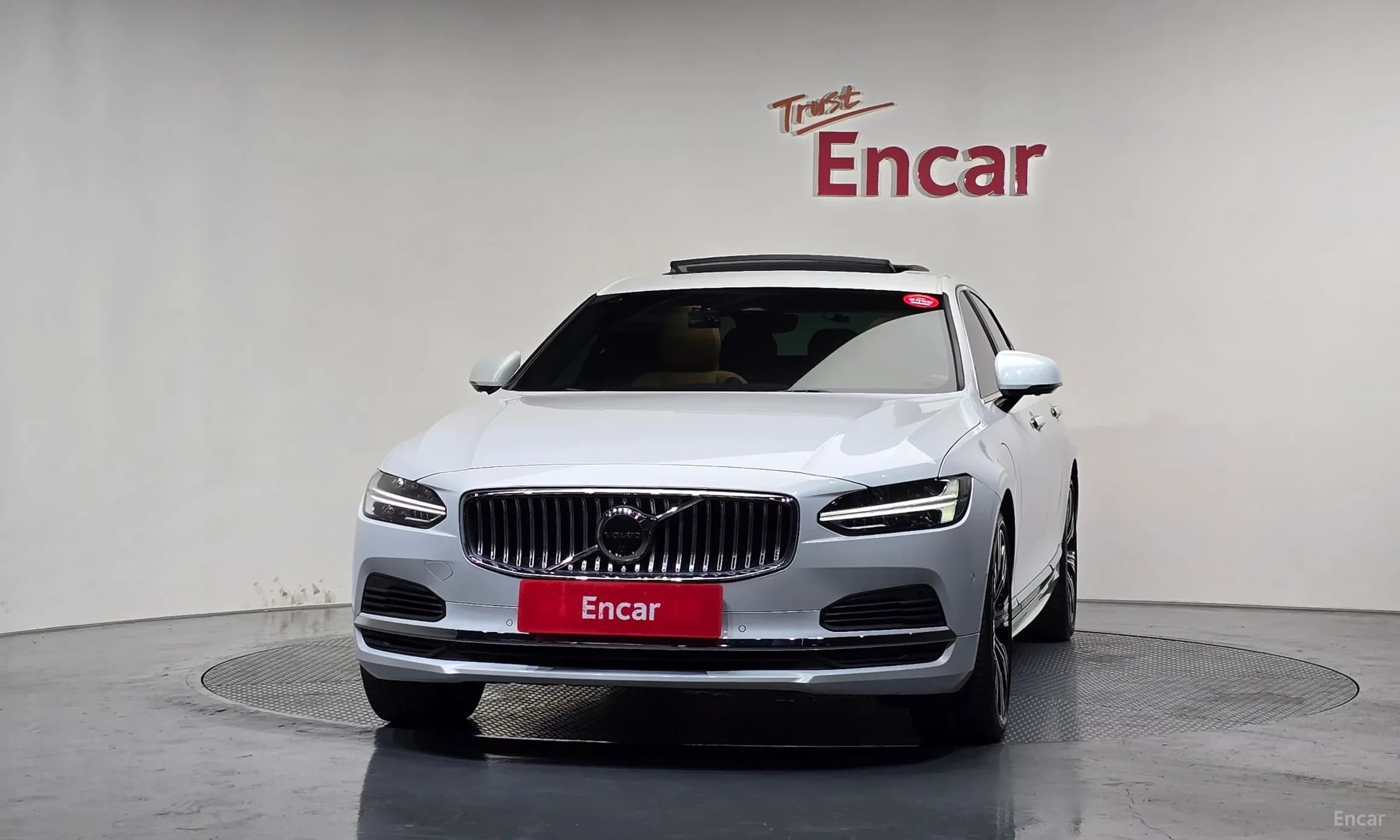 S90