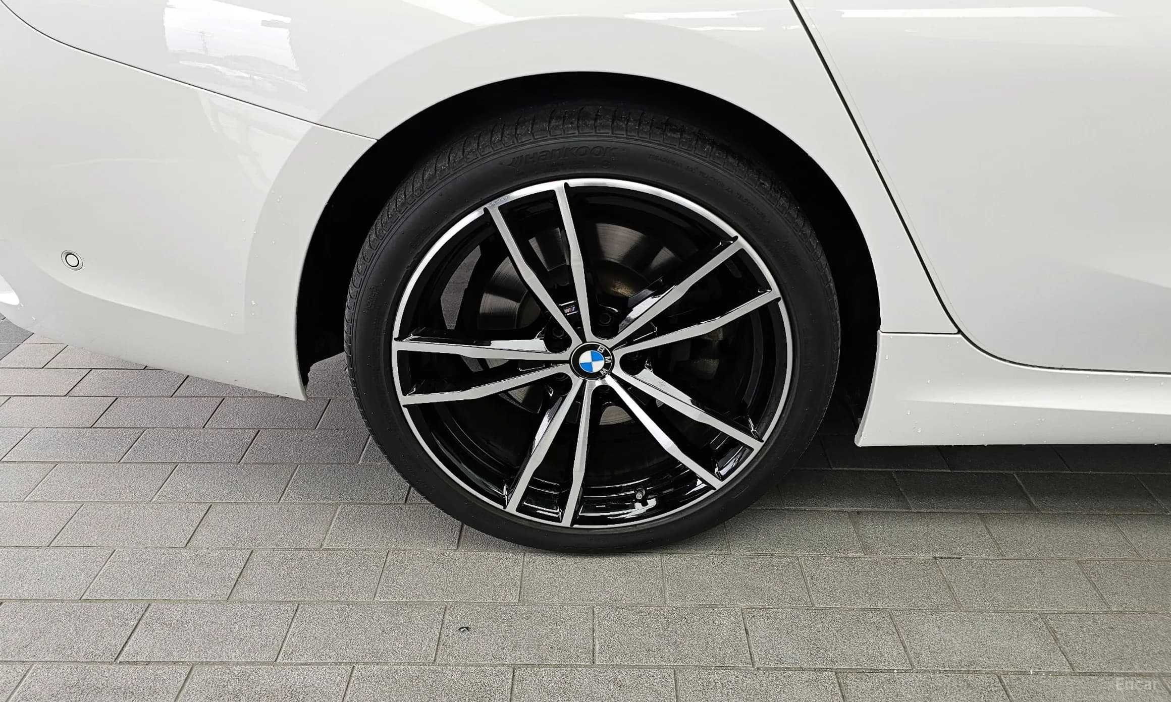 3 Series (G20)
