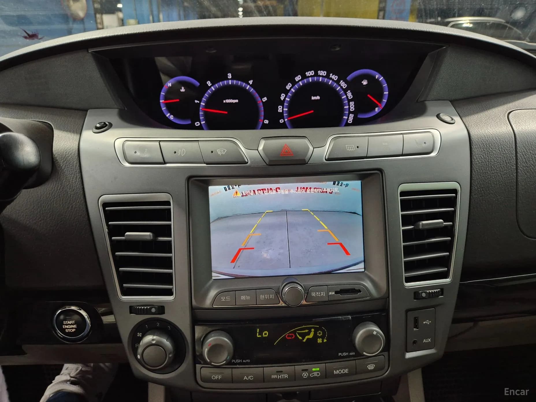 Korando Turismo