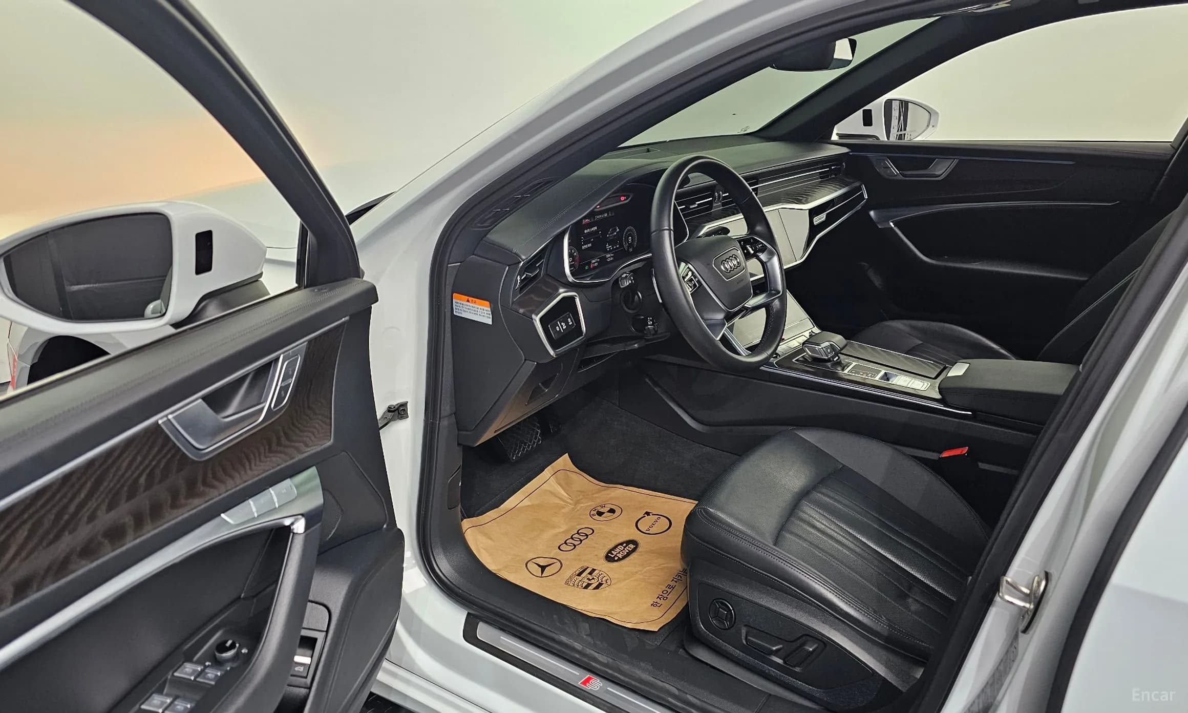 A6 (C8)