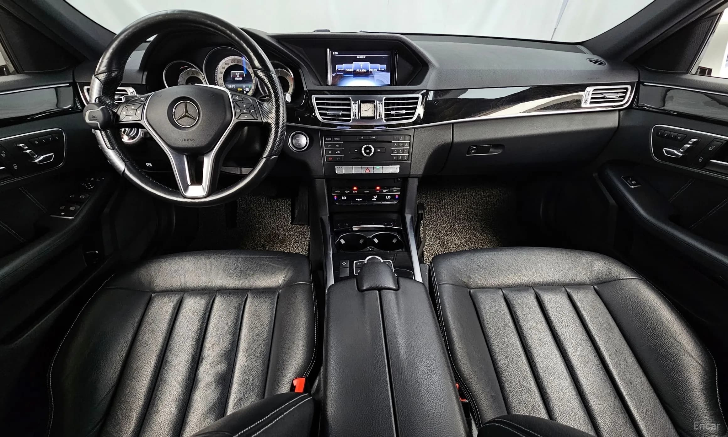 E-Class W212