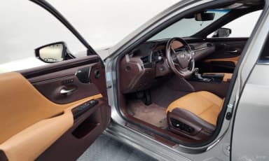 ES300h 7th Generation
