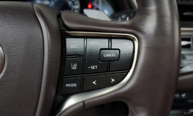 ES300h 7th Generation