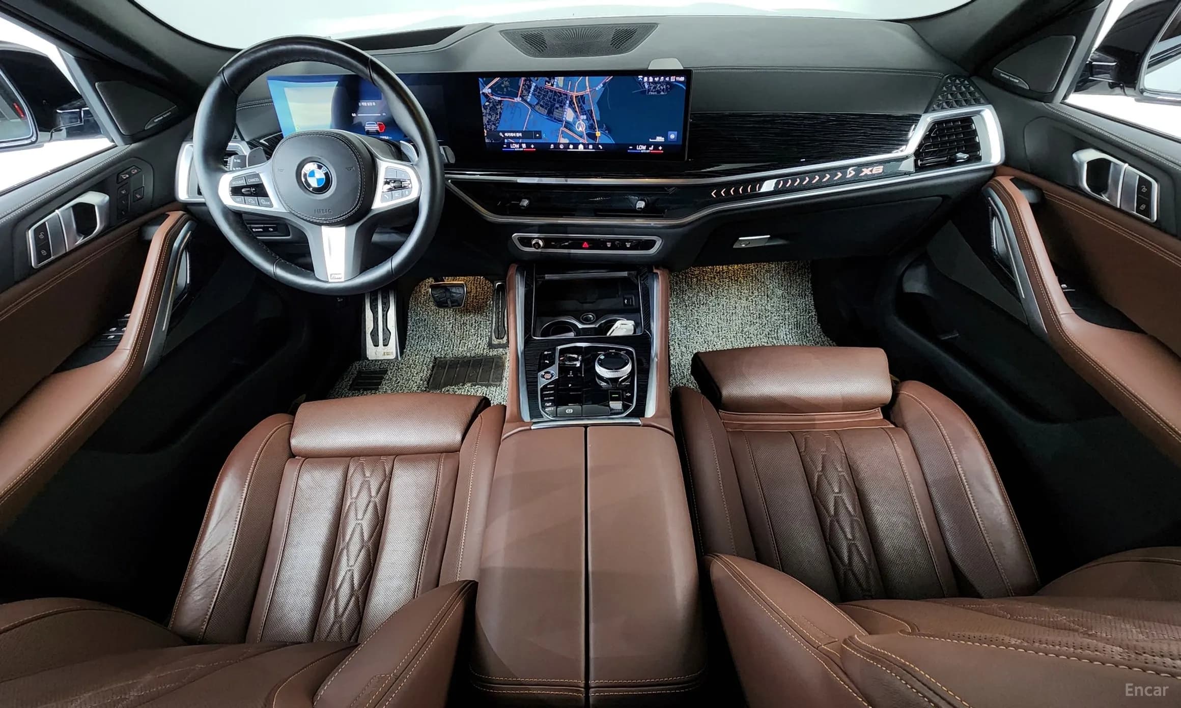 X6 (G06)