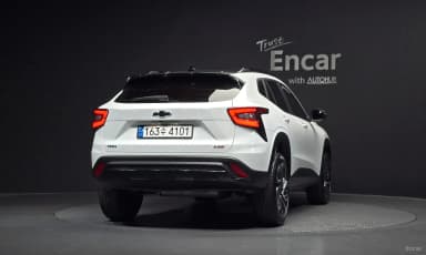 Trax Crossover
