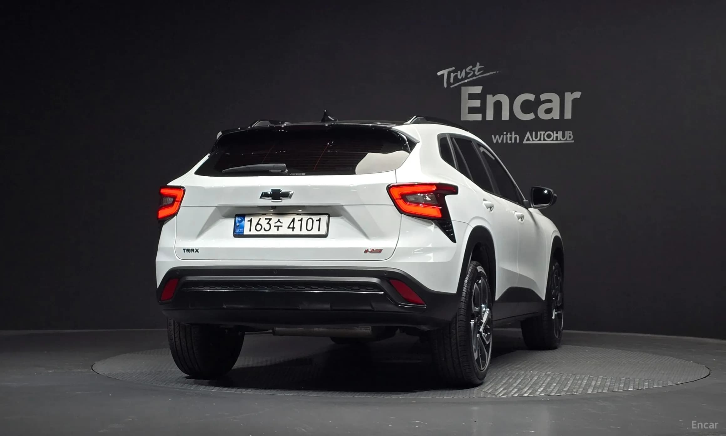 Trax Crossover