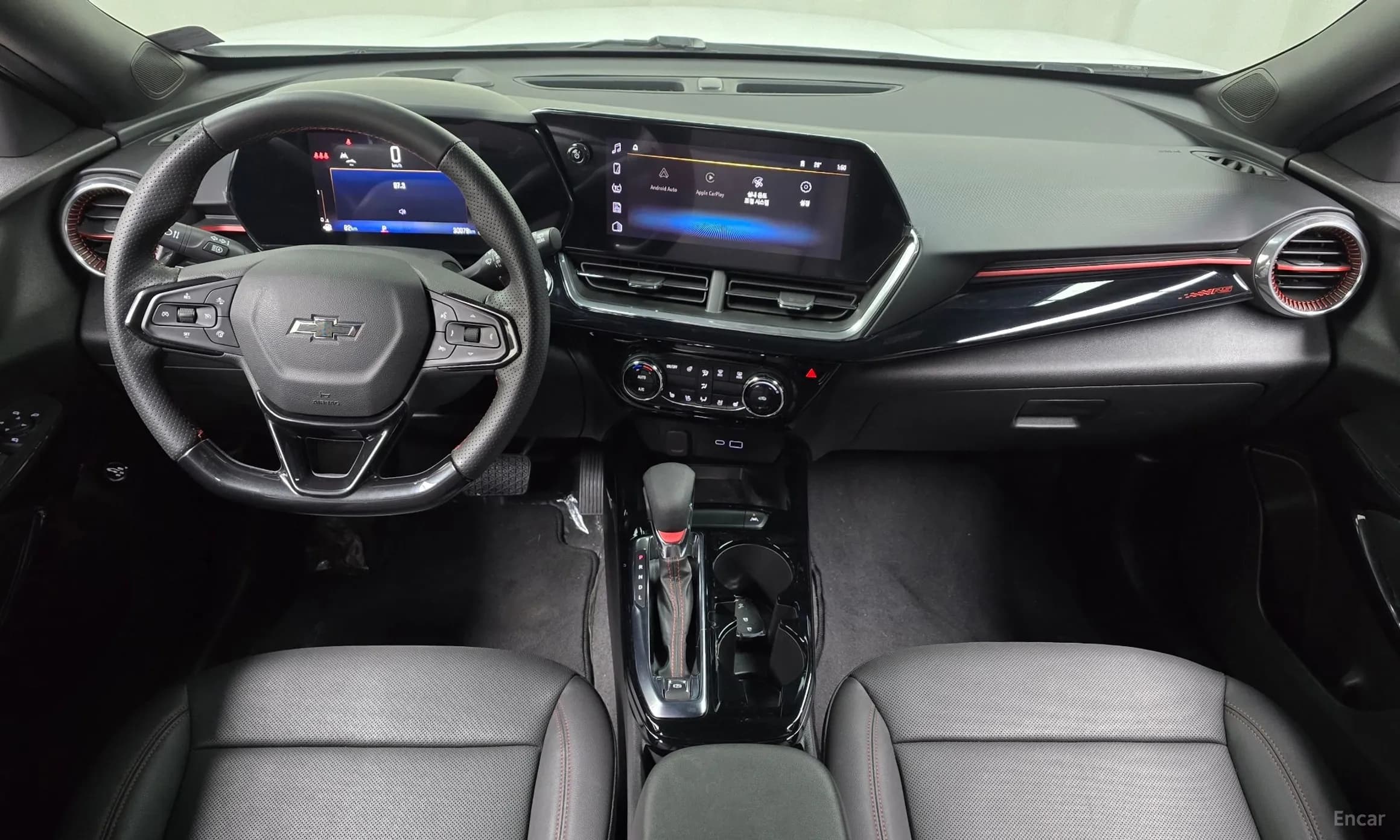 Trax Crossover