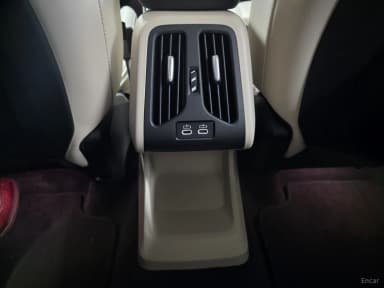 2 Series Active Tourer (U06)