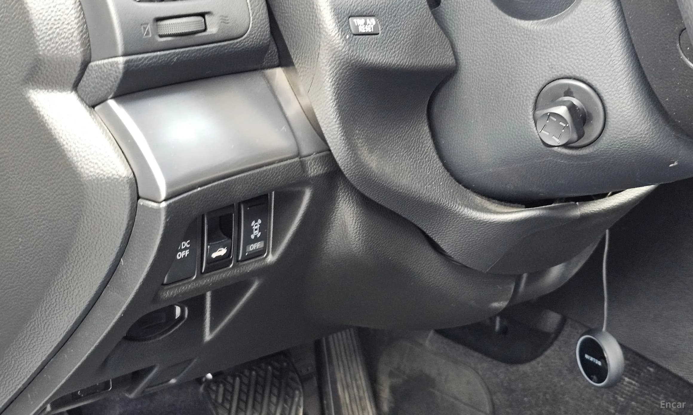 G25