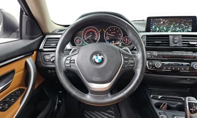 Series 4 (F32)