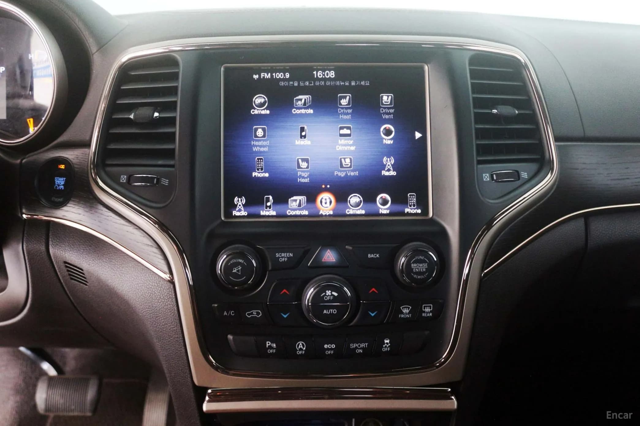 Grand Cherokee