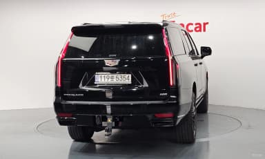 Escalade 5th Generation