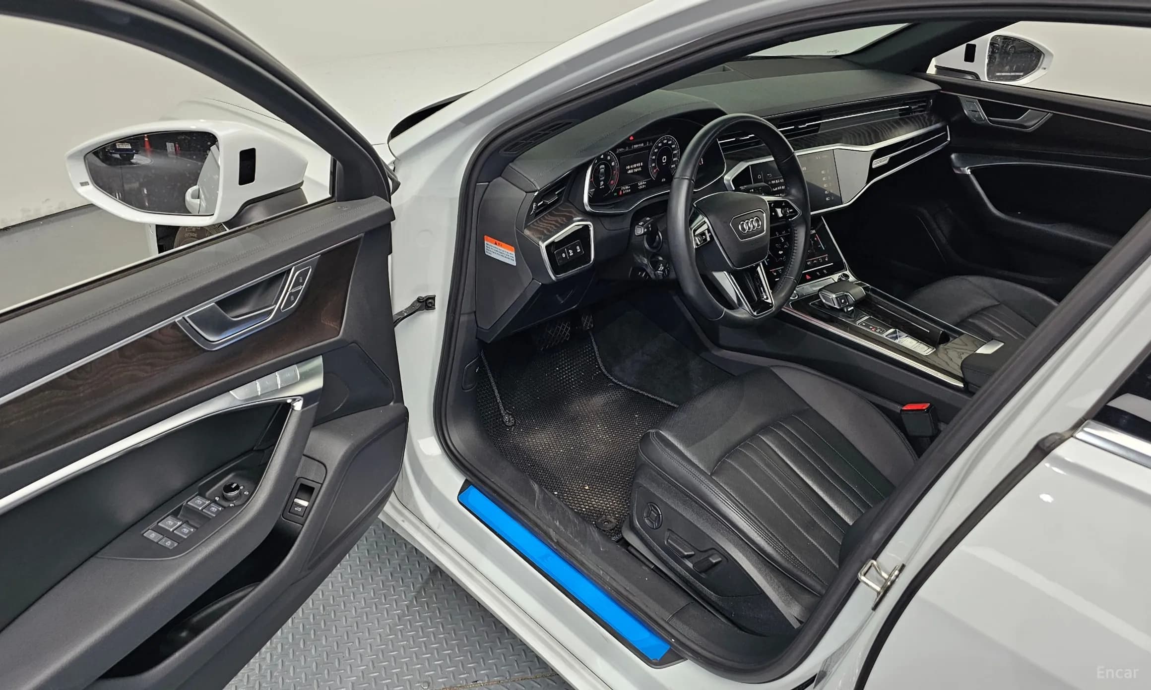 A6 (C8)