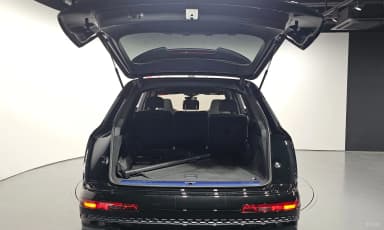 Q7 (4M)