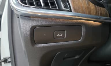 S90