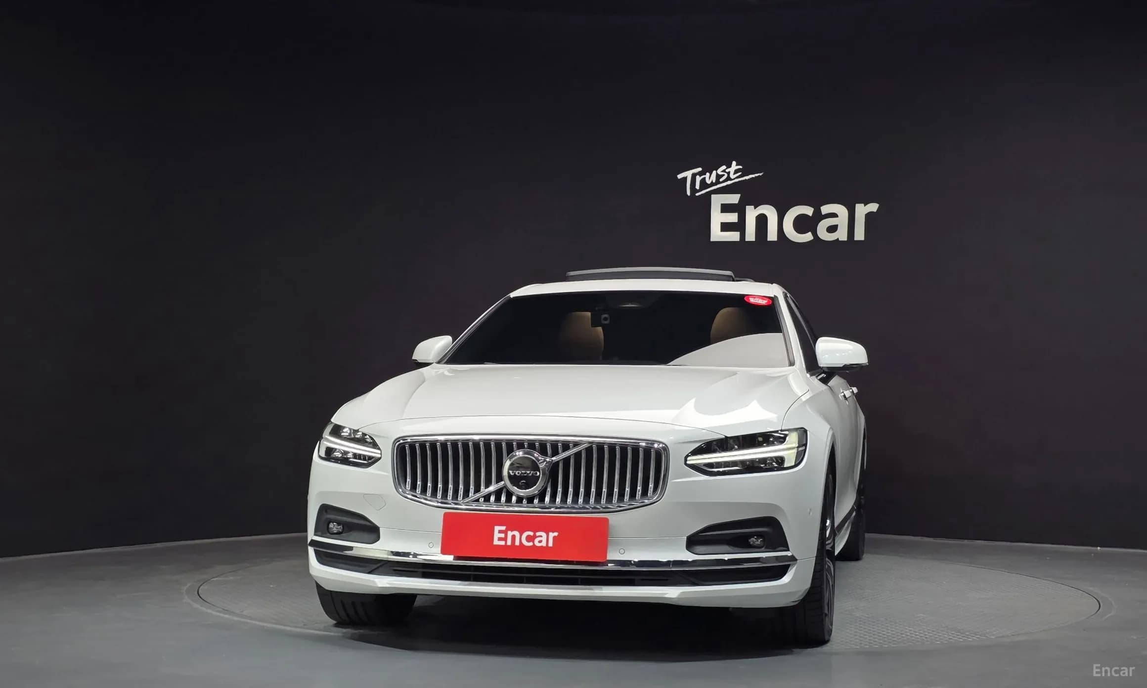 S90