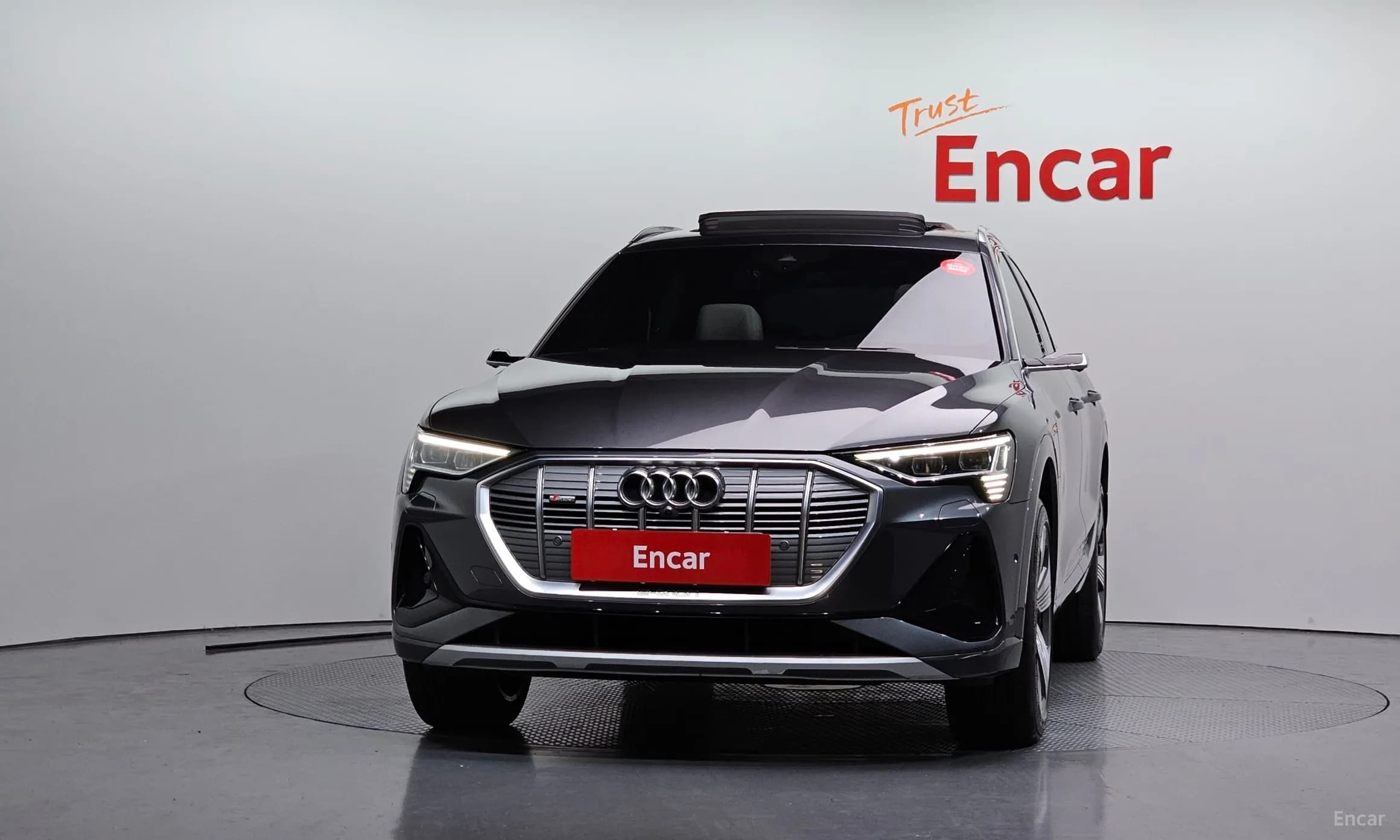 e-tron