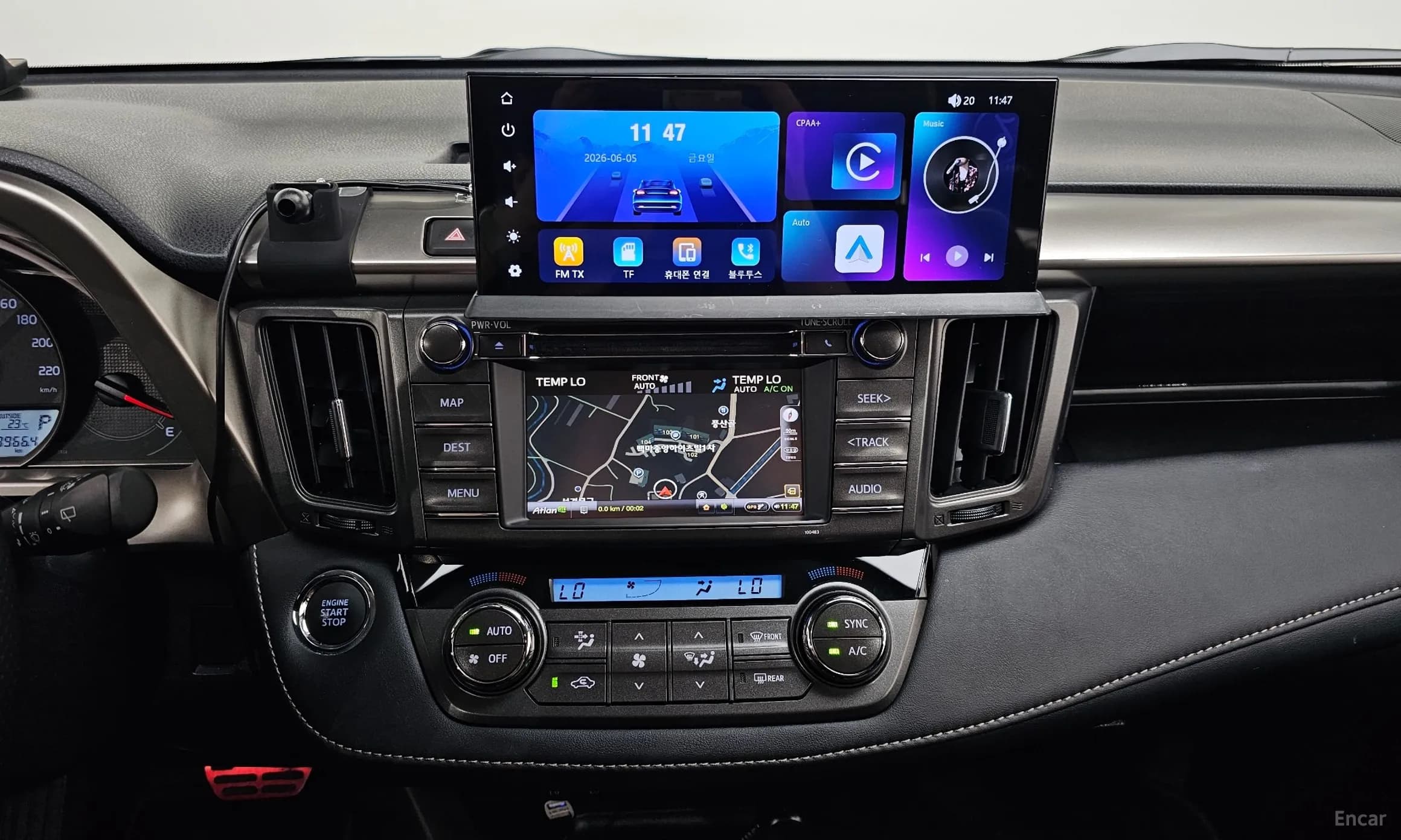RAV4
