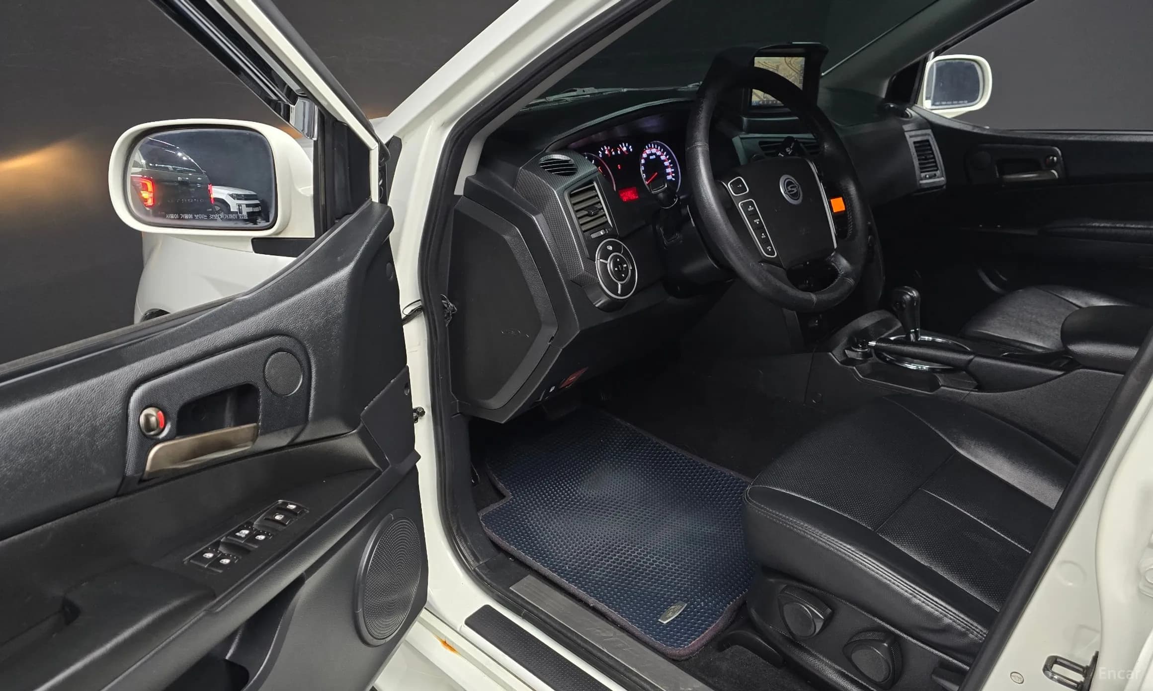 Korando Sports