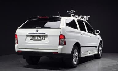 Korando Sports